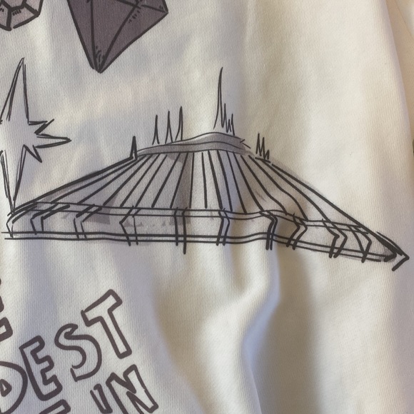 NWOT white Disney crewneck for the ultimate Disney Fan - Picture 4 of 12